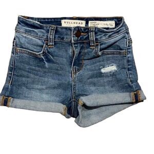 🌟 Bullhead Distressed Super Stretch Shorty - Size 22